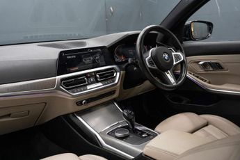 BMW 3 SERIES 2.0 320d M Sport Auto 4dr
