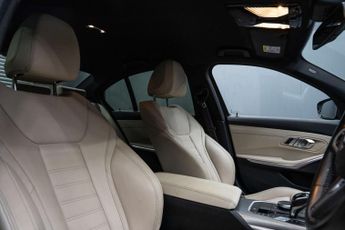 BMW 3 SERIES 2.0 320d M Sport Auto 4dr