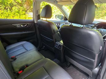 NISSAN X-TRAIL 1.6 X-Trail Tekna dCi CVT 5dr