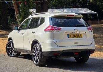 NISSAN X-TRAIL 1.6 X-Trail Tekna dCi CVT 5dr