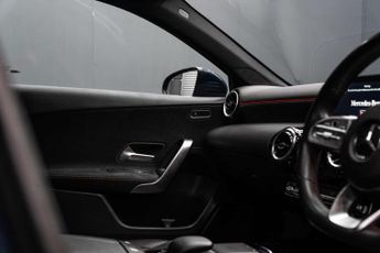 MERCEDES-BENZ A-CLASS 1.3 A 180 AMG Line Edition Executive Auto 4dr
