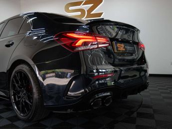 Mercedes-Benz A-CLASS 2.0 A 200 D AMG Line Premium Auto 4dr