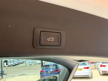 AUDI A6 Avant 2.0 TDI 40 S line Estate 5dr Diesel S Tronic Euro 6 (s/s) (204 p