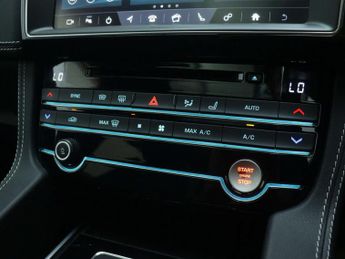 JAGUAR F-PACE 2.0 P250i Chequered Flag SUV 5dr Petrol Auto AWD Euro 6 (s/s) (2