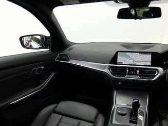 BMW 3 Series 2.0 330e M Sport Auto 5dr