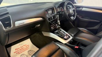Audi Q5 2.0 TDI S line Plus SUV 5dr Diesel S Tronic quattro Euro 5 (s/s)