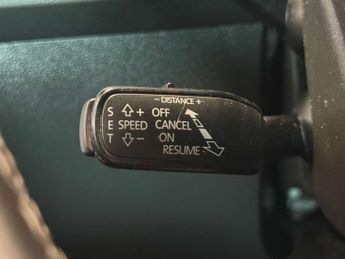 SEAT LEON 2.0 Leon Technology Xcellence TDI Semi-Auto 5dr