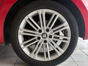 SEAT LEON 2.0 Leon Technology Xcellence TDI Semi-Auto 5dr
