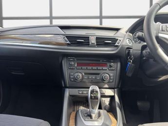 BMW X1 2.0 20d SE SUV 5dr Diesel Auto xDrive Euro 5 (s/s) (184 ps)