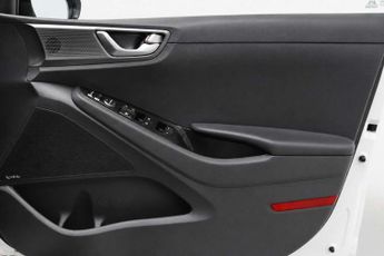 HYUNDAI IONIQ 38.3kWh Premium Hatchback 5dr Electric Auto (136 ps)