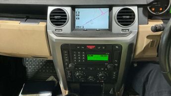 LAND ROVER DISCOVERY 2.7 Discovery TDV6 SE Auto 4WD 5dr