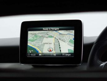 MERCEDES-BENZ CLA 2.1 CLA 220 D AMG Line Auto 5dr