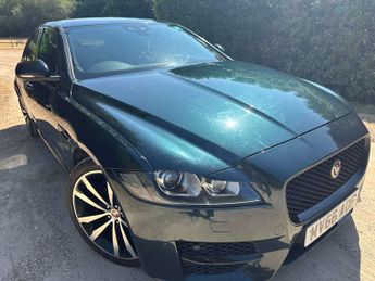 JAGUAR XF 2.0 XF R-Sport D AWD Auto 4WD 4dr