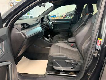AUDI Q3 1.5 Q3 S Line 35 TFSI MHEV Semi-Auto 5dr