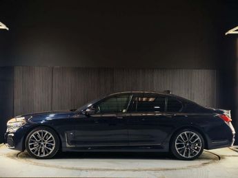 BMW 7 SERIES 3.0 730d MHT M Sport Saloon 4dr Diesel Hybrid Auto xDrive Euro 6