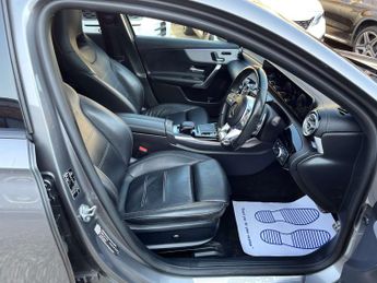 Mercedes-Benz A Class 2.0 A35 AMG (Premium Plus) Hatchback 5dr Petrol SpdS DCT 4MATIC 