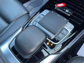 Mercedes-Benz A Class 2.0 A35 AMG (Premium Plus) Hatchback 5dr Petrol SpdS DCT 4MATIC 