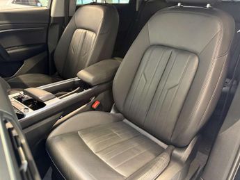 Audi E-TRON e-tron Technik 50 Quattro 4WD 5dr
