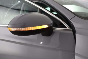 Volkswagen Passat 1.5 TSI EVO SEL Estate 5dr Petrol DSG Euro 6 (s/s) (150 ps)