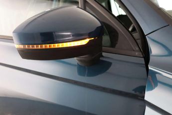 Volkswagen Tiguan 1.5 TSI Life SUV 5dr Petrol DSG Euro 6 (s/s) (150 ps)