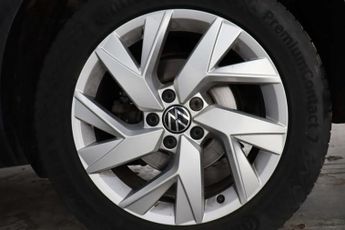 Volkswagen Tiguan 1.5 TSI Life SUV 5dr Petrol DSG Euro 6 (s/s) (150 ps)