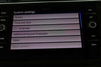 Volkswagen Tiguan 1.5 TSI Life SUV 5dr Petrol DSG Euro 6 (s/s) (150 ps)