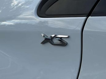 Peugeot 208 1.2 PureTech XS Lime Hatchback 5dr Petrol Manual Euro 6 (82 ps)