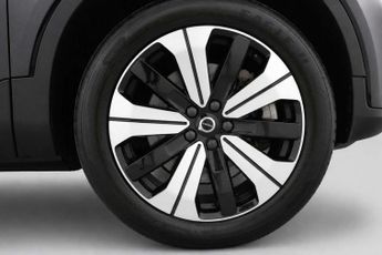 VOLVO C40 Recharge 69kWh Core SUV 5dr Electric Auto (231 ps)
