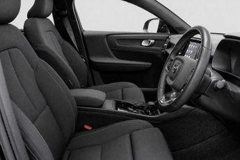 VOLVO C40 Recharge 69kWh Core SUV 5dr Electric Auto (231 ps)