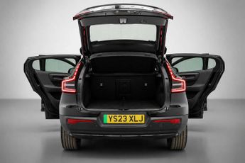VOLVO C40 Recharge 69kWh Core SUV 5dr Electric Auto (231 ps)