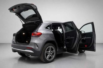 MERCEDES-BENZ GLA 1.3 GLA250e 15.6kWh Exclusive Edition SUV 5dr Petrol Plug-in Hyb