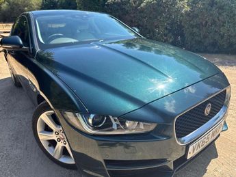 Jaguar XE 2.0 XE Portfolio D Auto 4dr