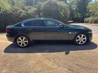 JAGUAR XE 2.0 XE Portfolio D Auto 4dr