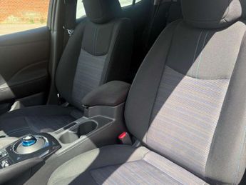 Nissan LEAF Leaf N-Connecta 5dr