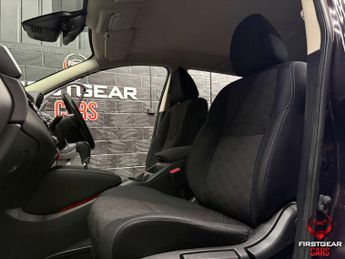 Nissan Qashqai 1.2 DIG-T Acenta SUV 5dr Petrol XTRON 2WD Euro 6 (s/s) (115 ps)