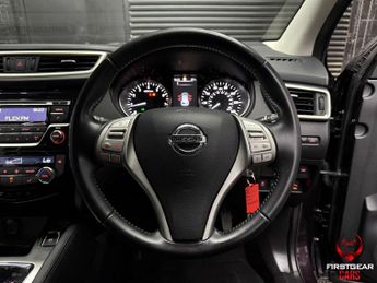 Nissan Qashqai 1.2 DIG-T Acenta SUV 5dr Petrol XTRON 2WD Euro 6 (s/s) (115 ps)