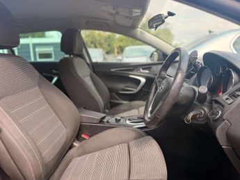 Vauxhall INSIGNIA 2.0 Insignia SRi Nav CDTi Auto 5dr