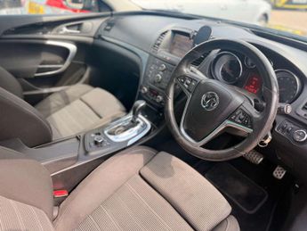 Vauxhall INSIGNIA 2.0 Insignia SRi Nav CDTi Auto 5dr