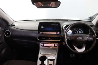Hyundai KONA 39kWh Premium SUV 5dr Electric Auto (10.5kW Charger) (136 ps)