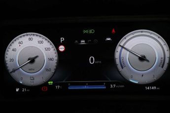 Hyundai KONA 39kWh Premium SUV 5dr Electric Auto (10.5kW Charger) (136 ps)