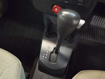 Renault CLIO 1.6 Clio Expression Auto 3dr