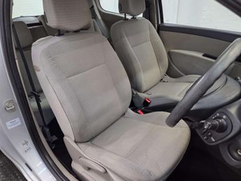 Renault CLIO 1.6 Clio Expression Auto 3dr