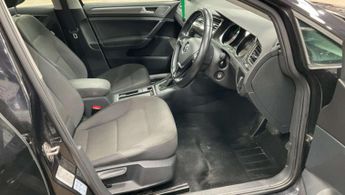 Volkswagen e-Golf 35.8kWh e-Golf Hatchback 5dr Electric Auto (136 ps)