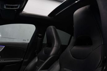 MERCEDES-BENZ CLA 2.0 CLA 220 AMG Line Premium Plus Night Edition D Auto 4dr