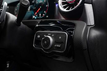 MERCEDES-BENZ A-CLASS 1.5 A 180 AMG Line Premium+ D Auto 5dr
