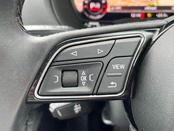 AUDI Q2 1.5 Q2 Sport 35 TFSI Semi-Auto 5dr