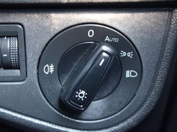 VOLKSWAGEN POLO 1.0 TSi Life Auto 5dr