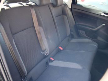VOLKSWAGEN POLO 1.0 TSi Life Auto 5dr