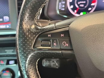 SEAT LEON 2.0 Leon Cupra Luxury 290 TSi Semi-Auto 5dr