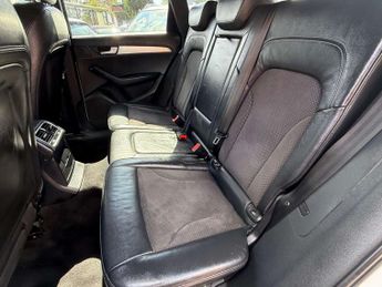 Audi Q5 2.0 TDI S line SUV 5dr Diesel Manual quattro Euro 5 (143 ps)